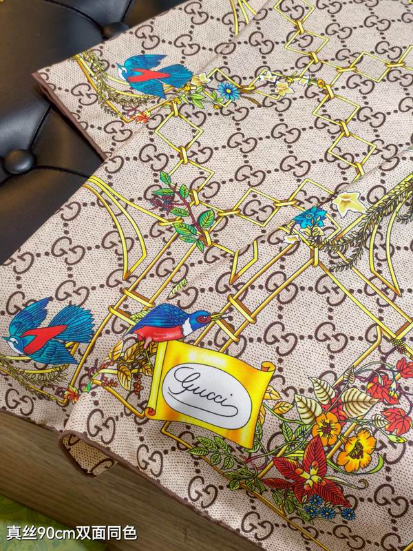 Gucci silk scarf sgc2507 90X90cm E13 (6)