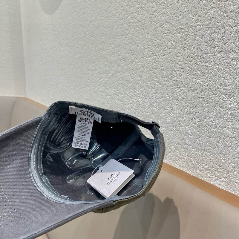 Hermes cap (20)