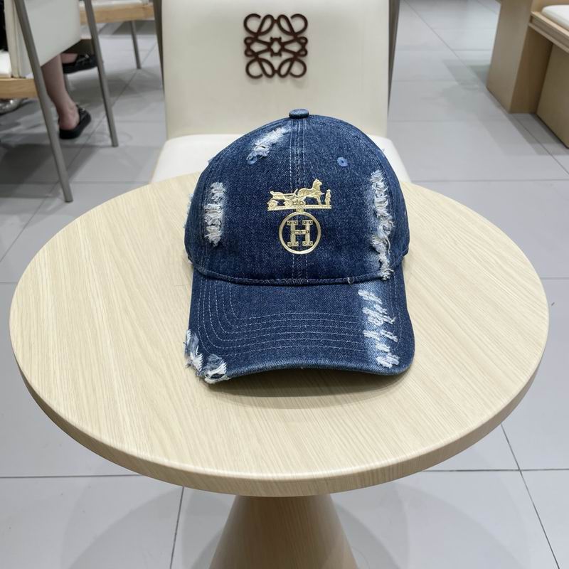 Hermes cap (27)