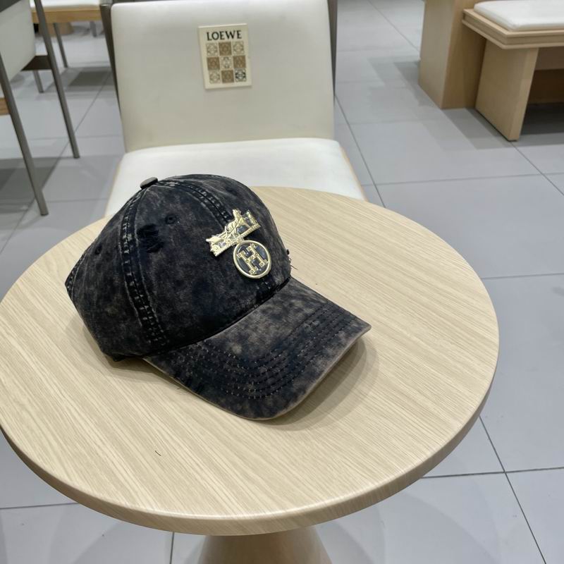 Hermes cap (61)