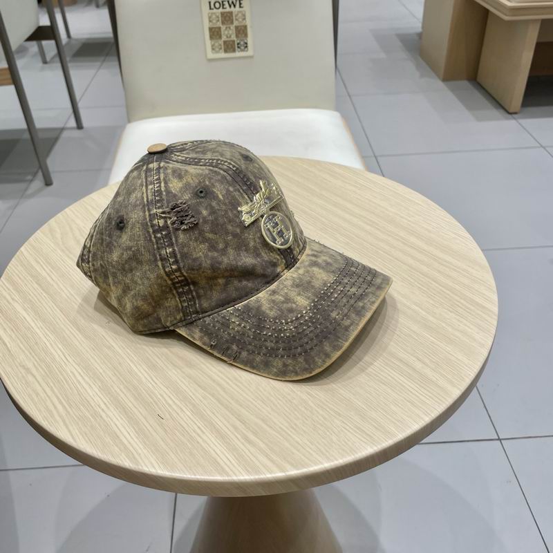 Hermes cap (70)