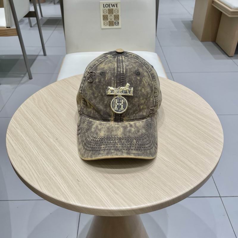 Hermes cap (72)