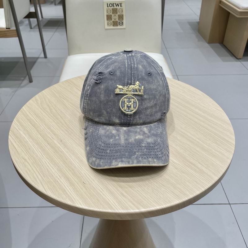 Hermes cap (81)