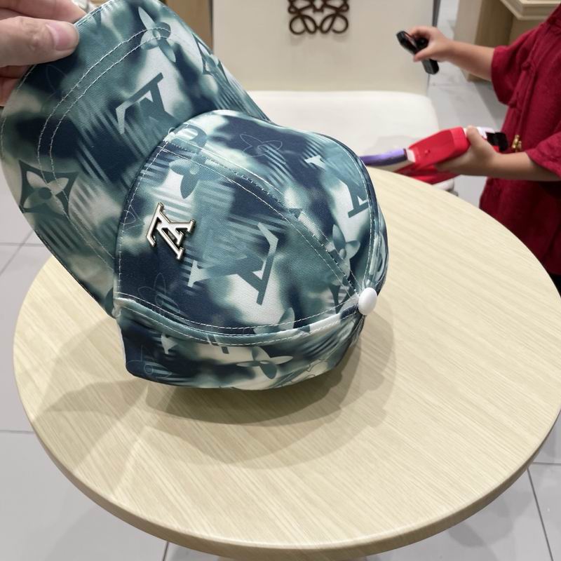 LV Cap (148)