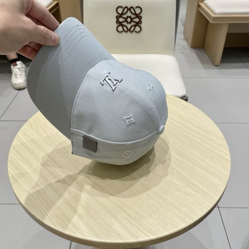 LV Cap (166)