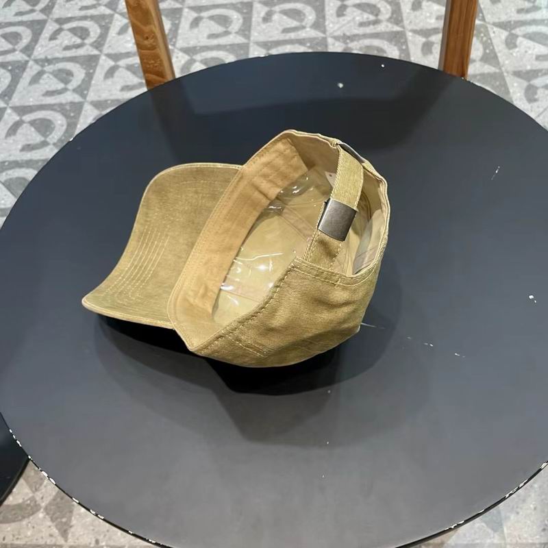 LV Cap (237)