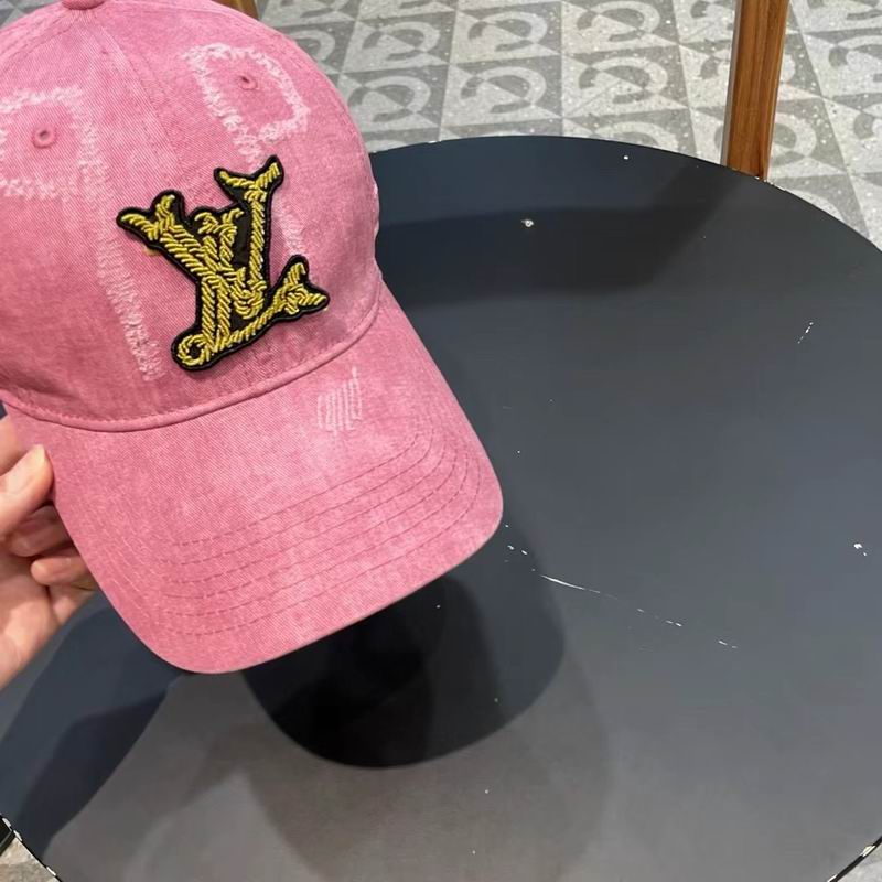 LV Cap (249)