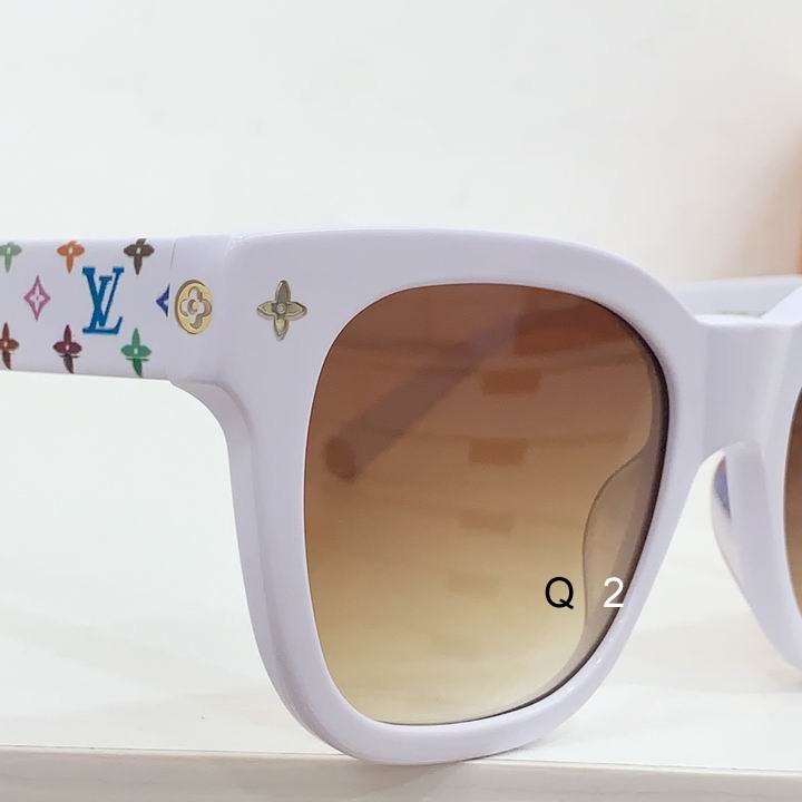 LV Z1525W 54-17-143 b06