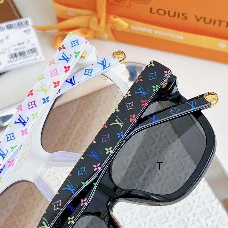 LV Z2725W 54 17-143 A06