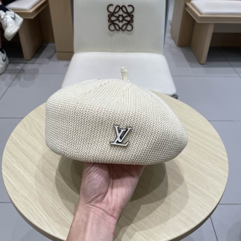 LV beret (10)