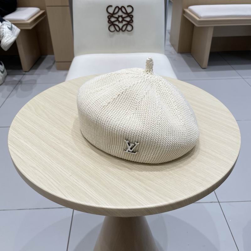 LV beret (17)