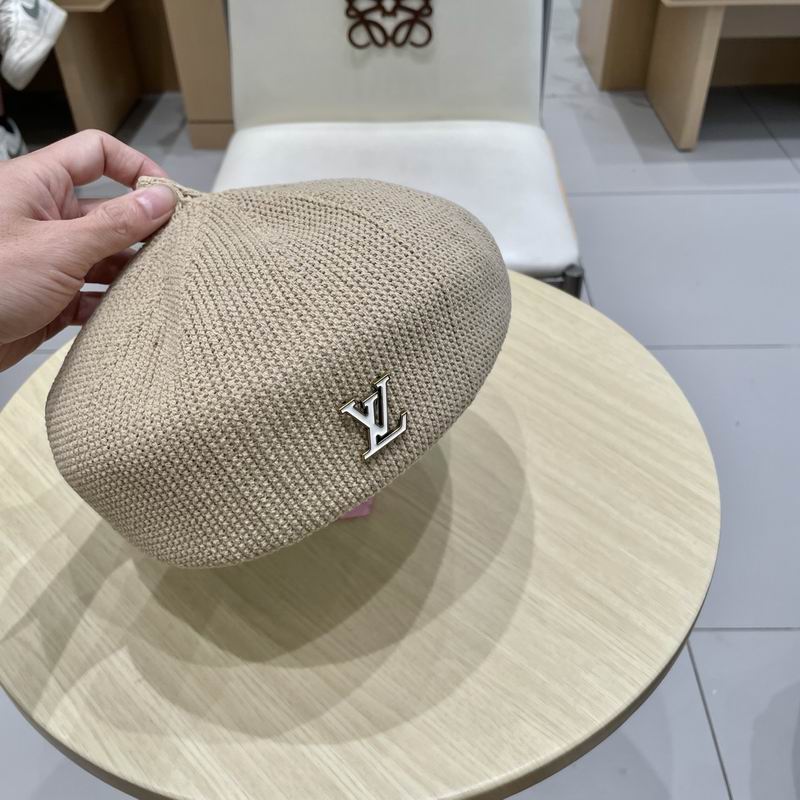 LV beret (19)