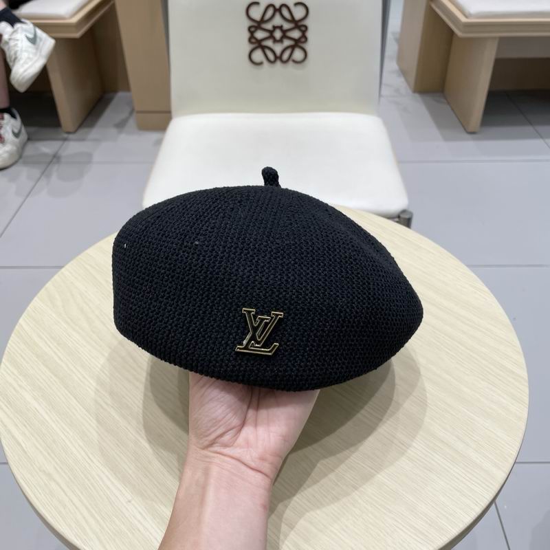 LV beret (3)