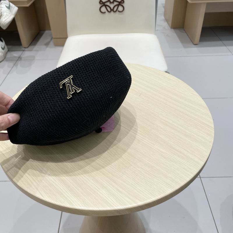 LV beret (5)