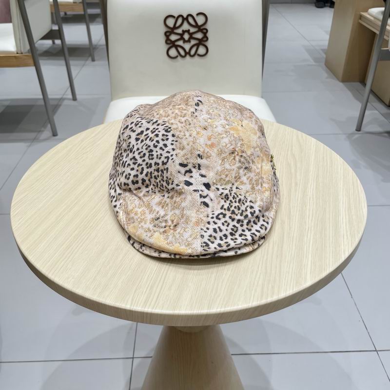 LV beret (8)