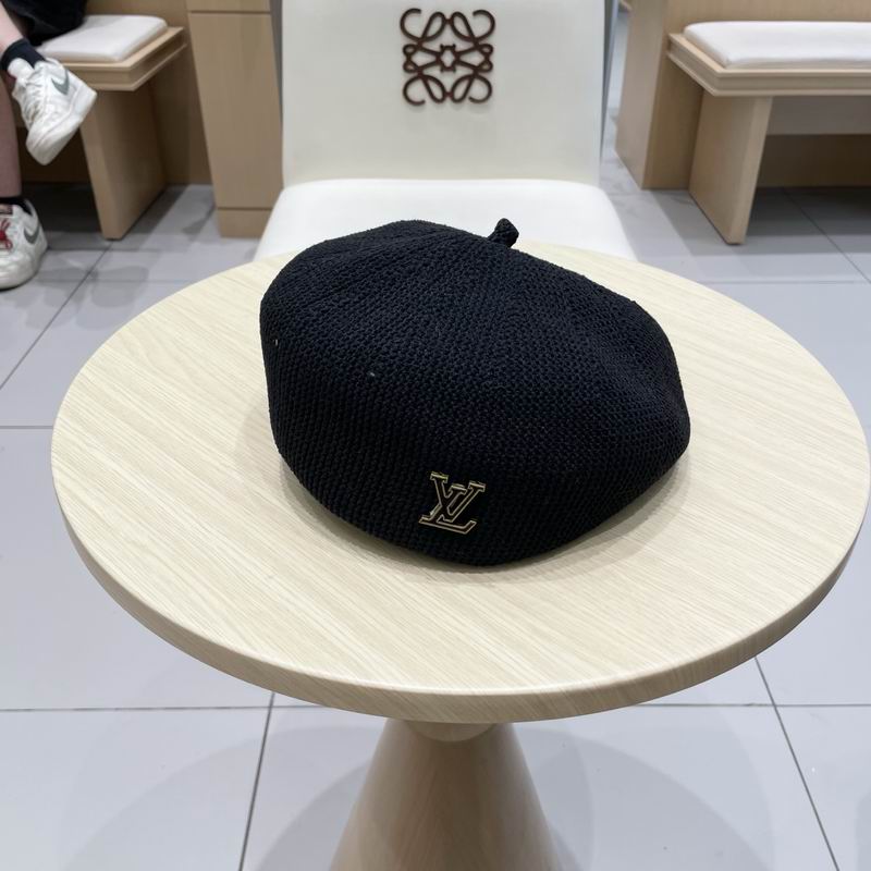 LV beret (8)