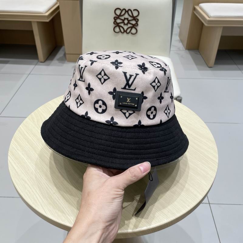LV hat (105)