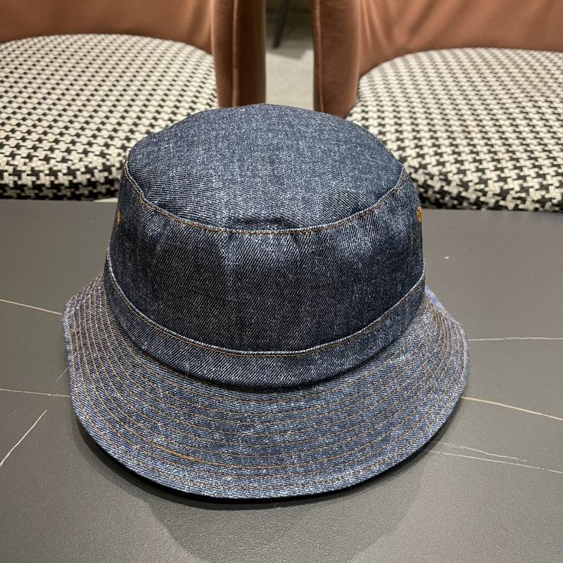 LV hat (106)