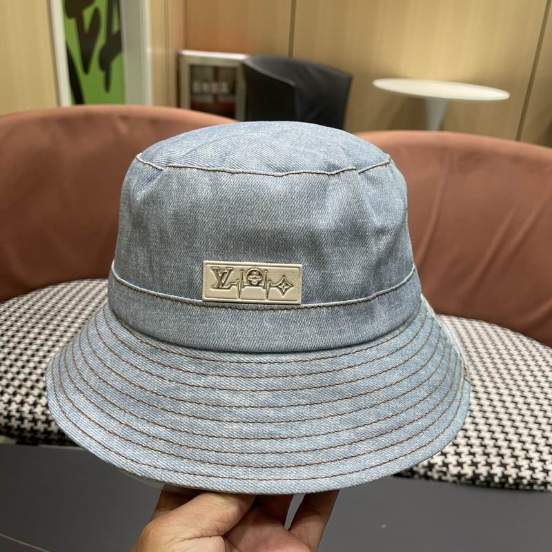 LV hat (114)