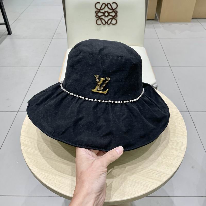 LV hat (122)