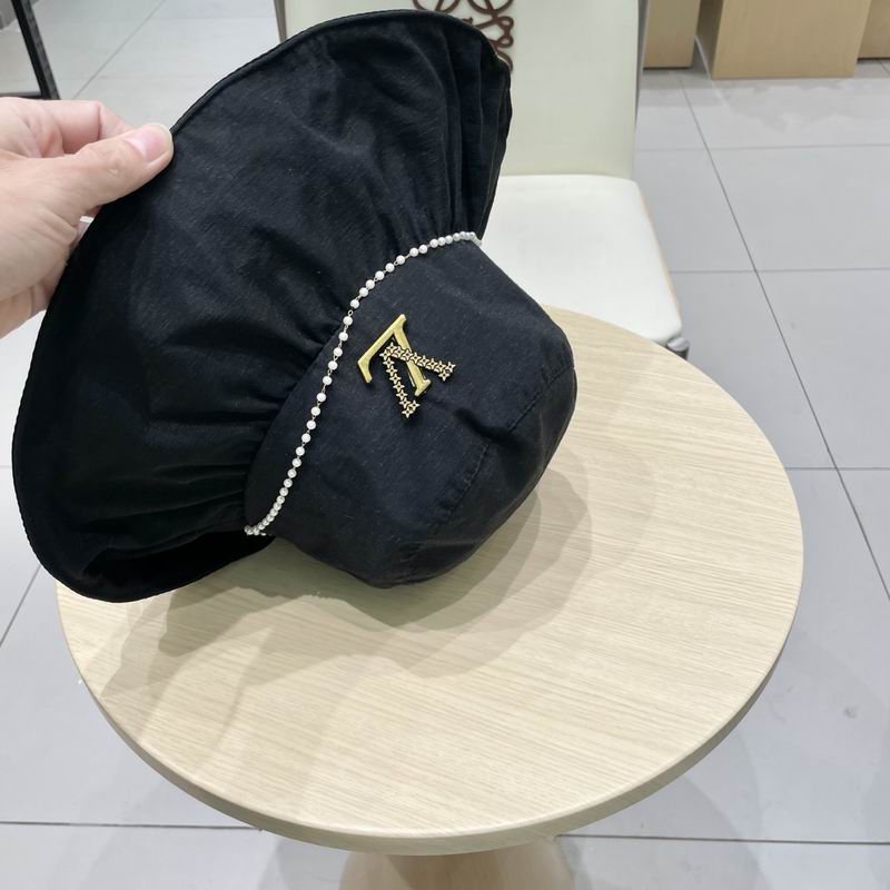 LV hat (123)