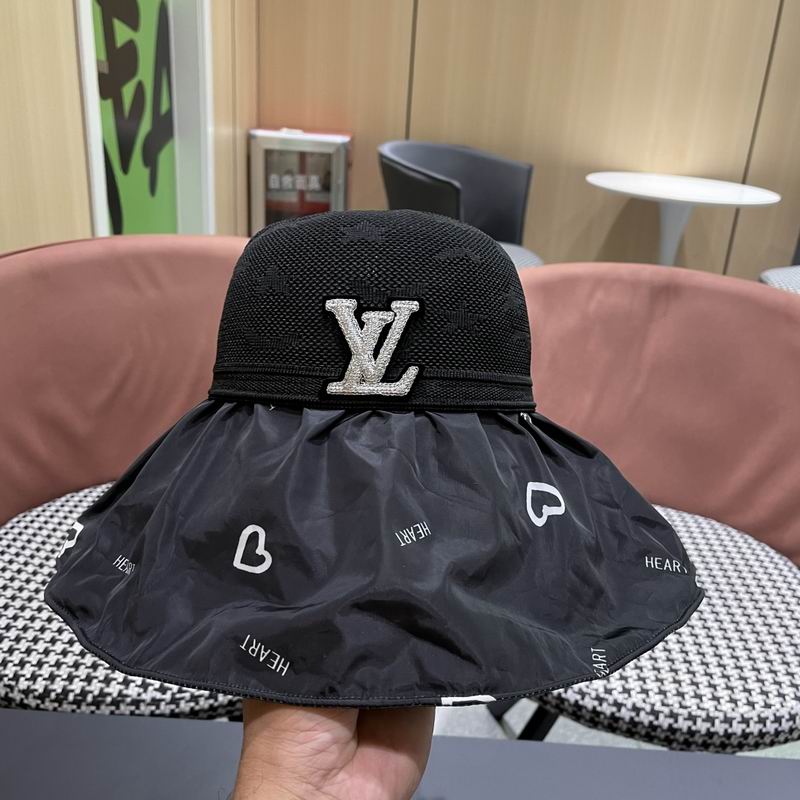 LV hat (129)