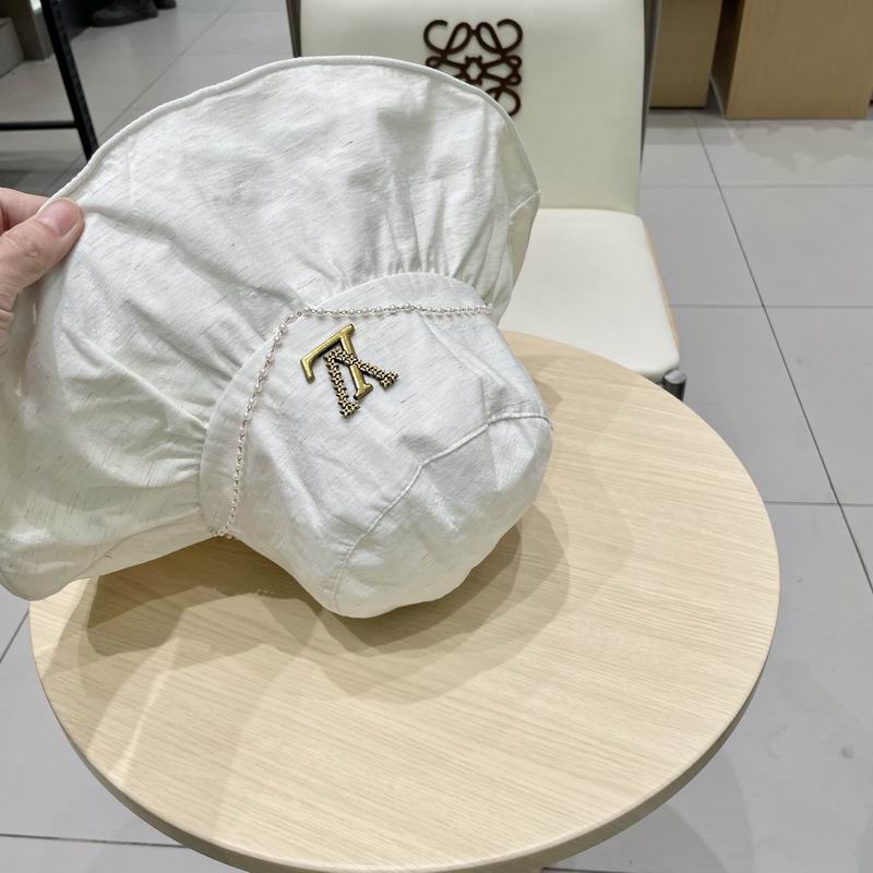 LV hat (132)