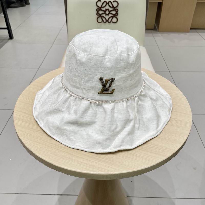 LV hat (138)