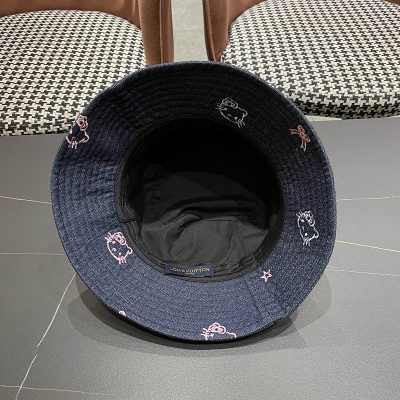 LV hat (147)