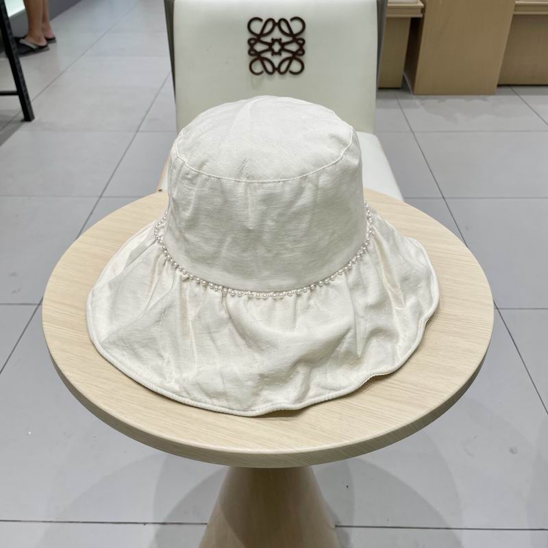 LV hat (154)