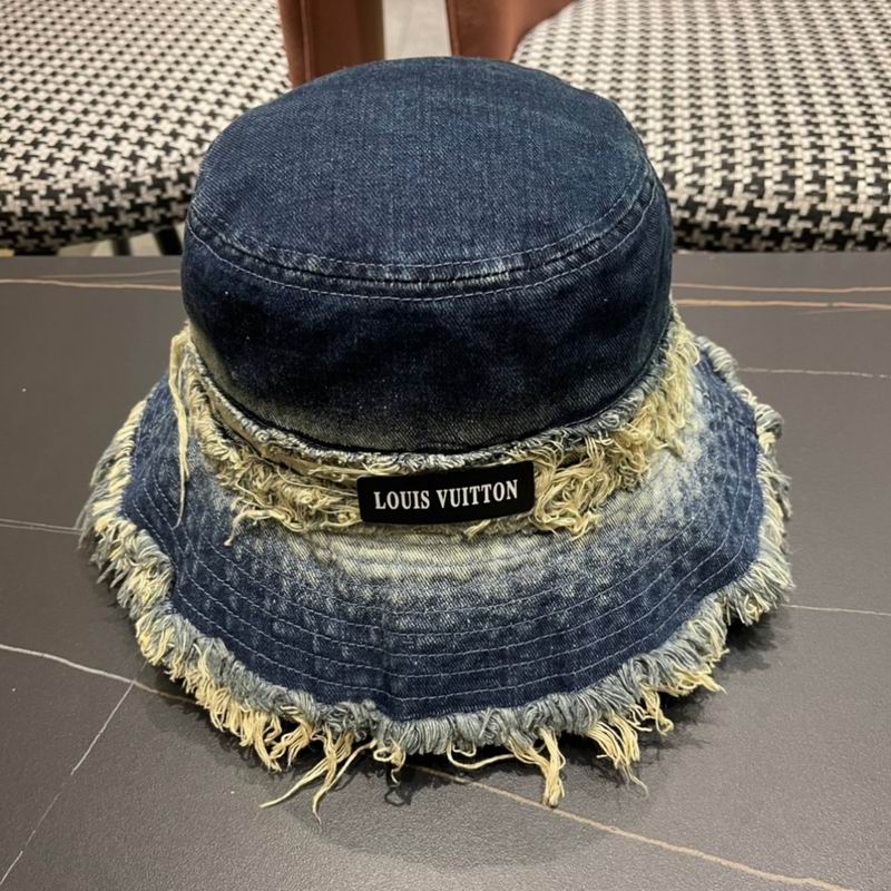 LV hat (162)