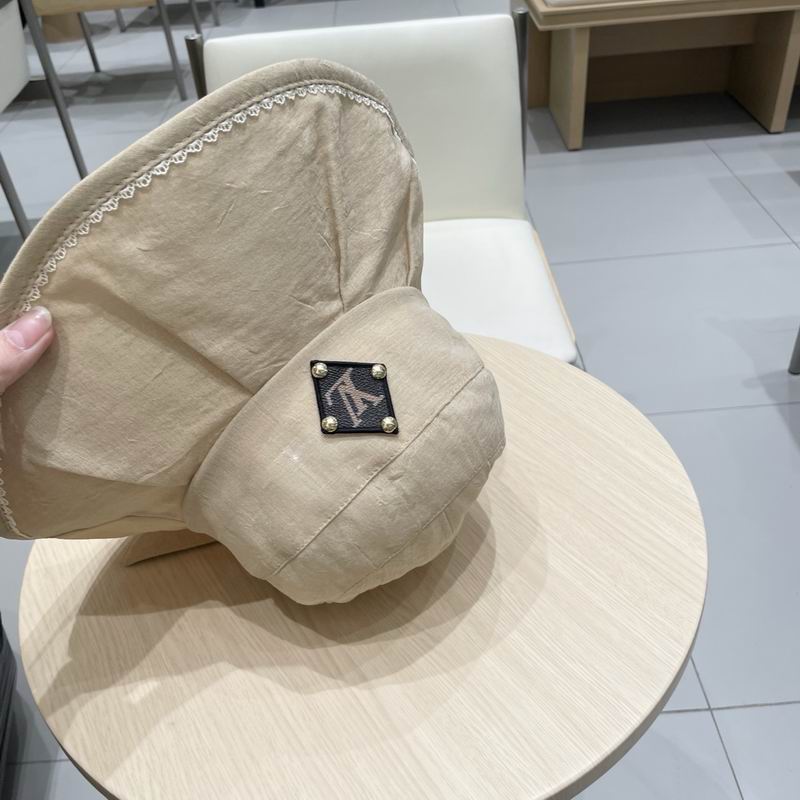 LV hat (172)