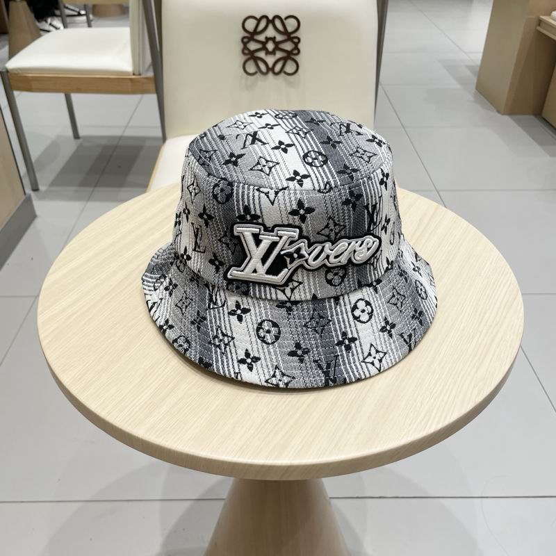 LV hat (199)