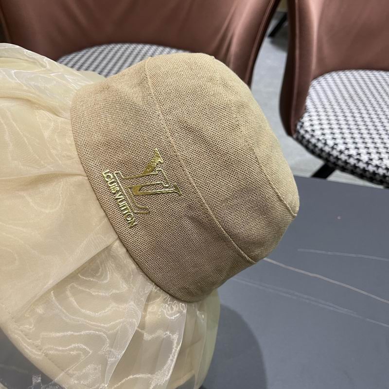 LV hat (200)