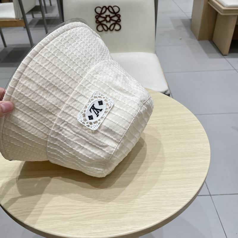 LV hat (204)