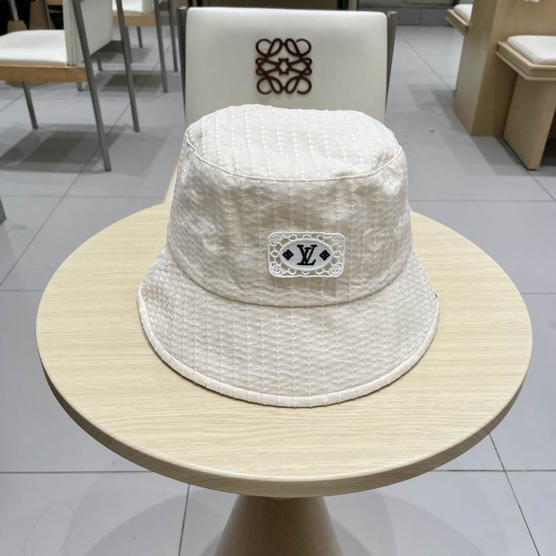 LV hat (209)