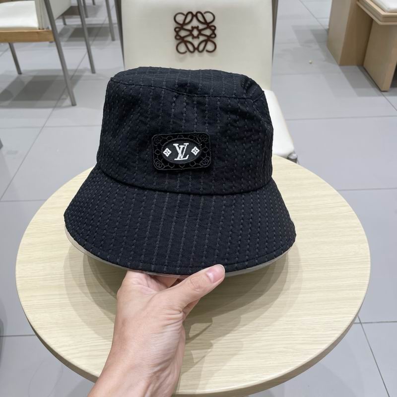 LV hat (213)