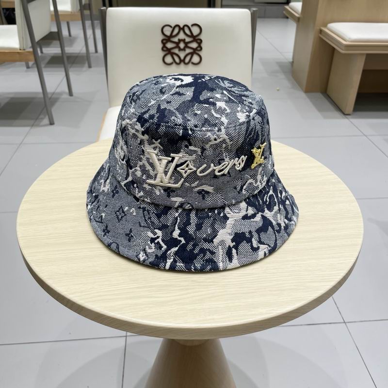LV hat (226)