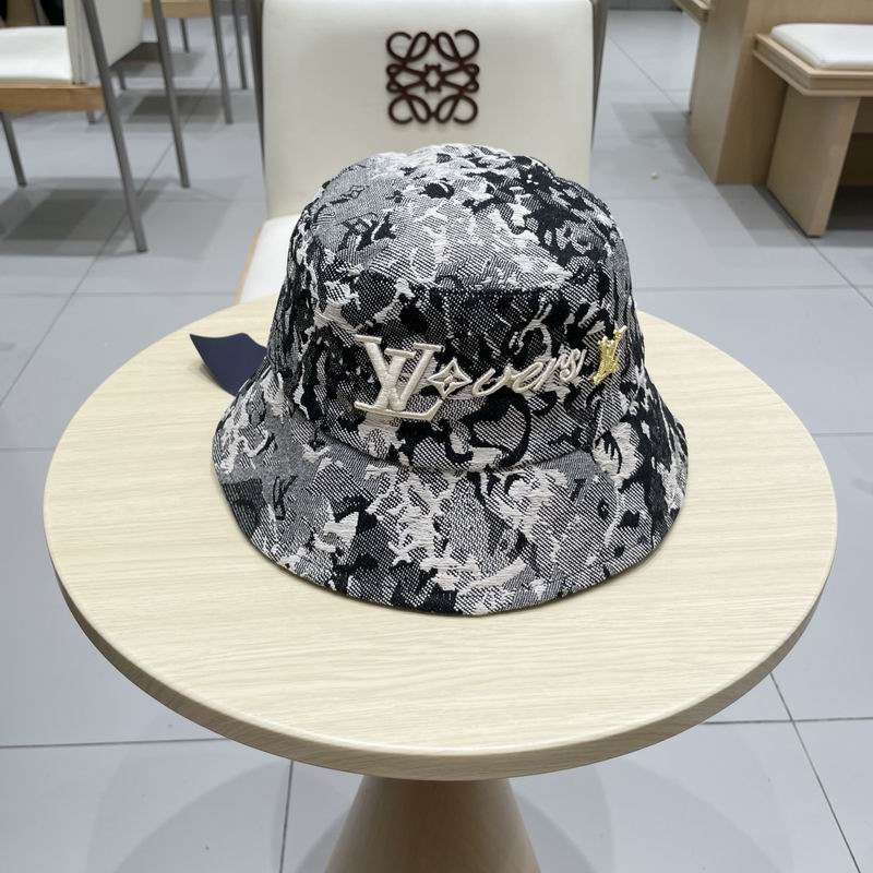 LV hat (235)