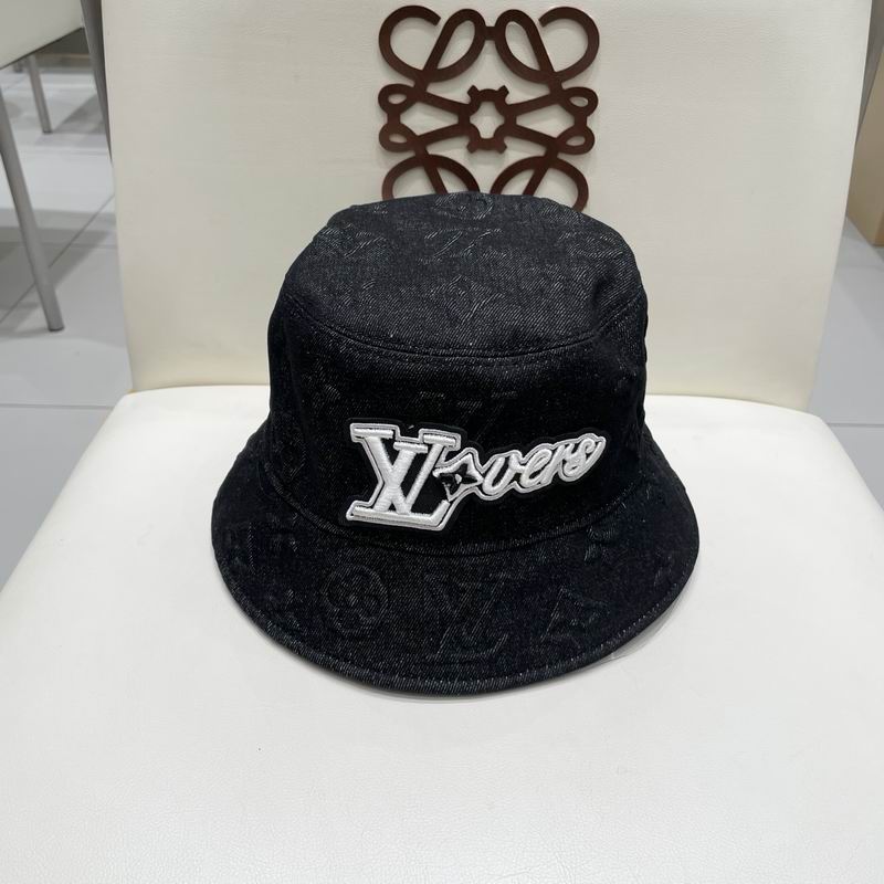 LV hat (255)