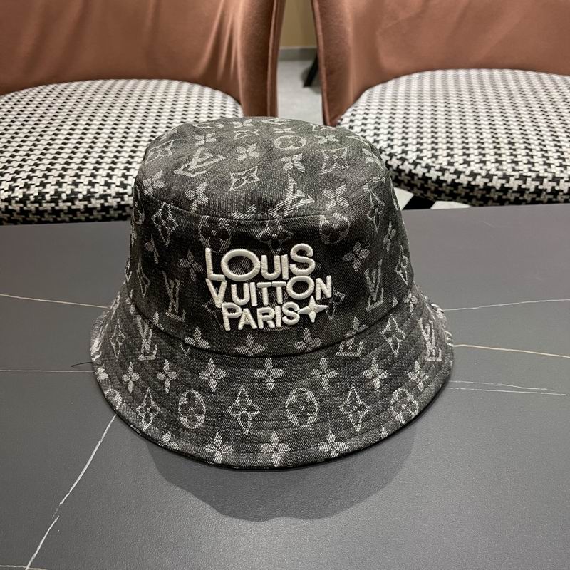 LV hat (294)