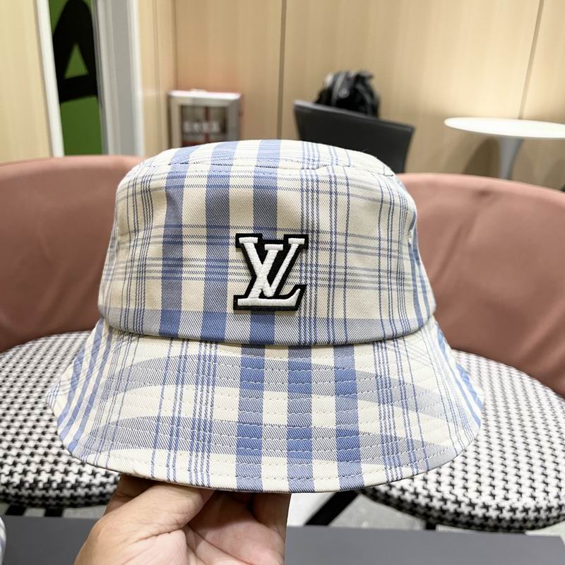 LV hat (300)