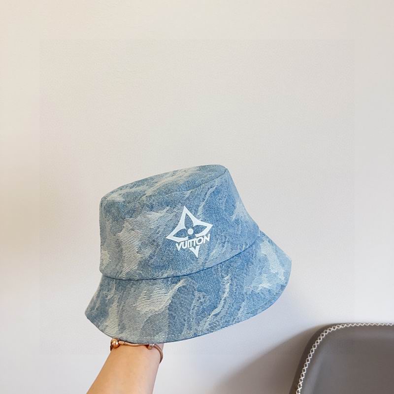 LV hat (303)