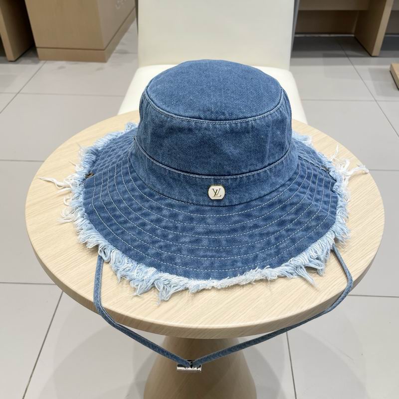 LV hat (316)