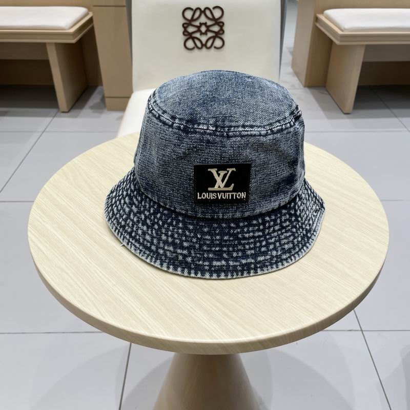 LV hat (32)