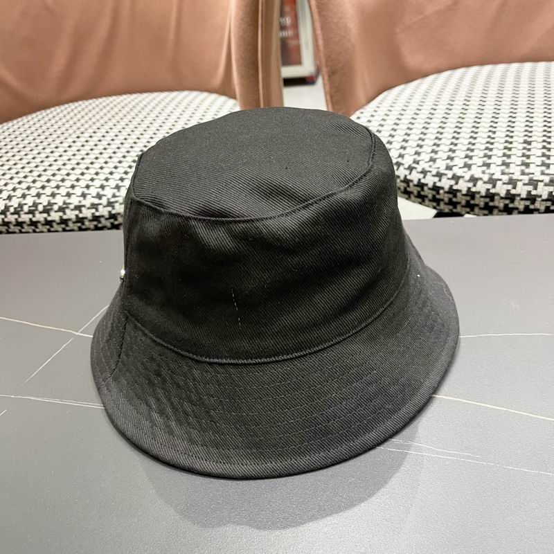 LV hat (327)