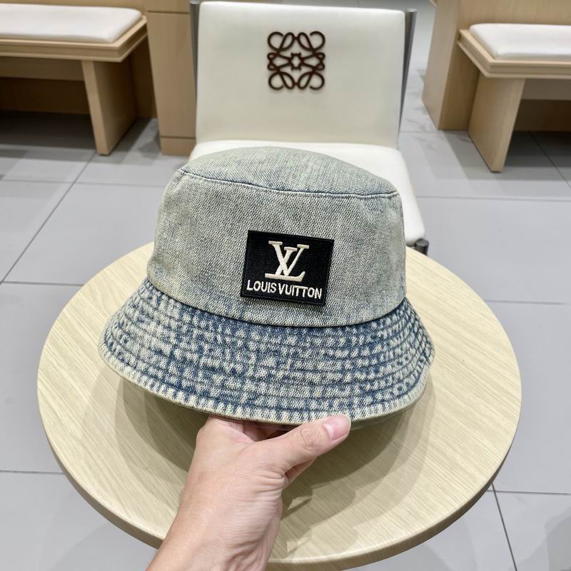 LV hat (34)