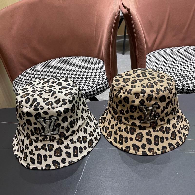 LV hat (392)