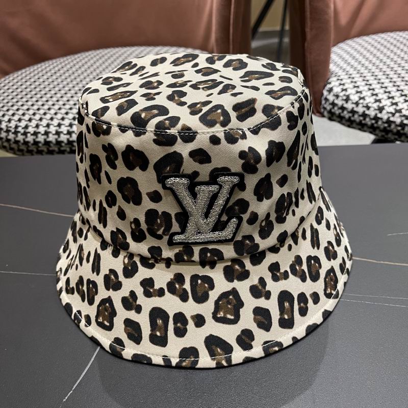 LV hat (402)