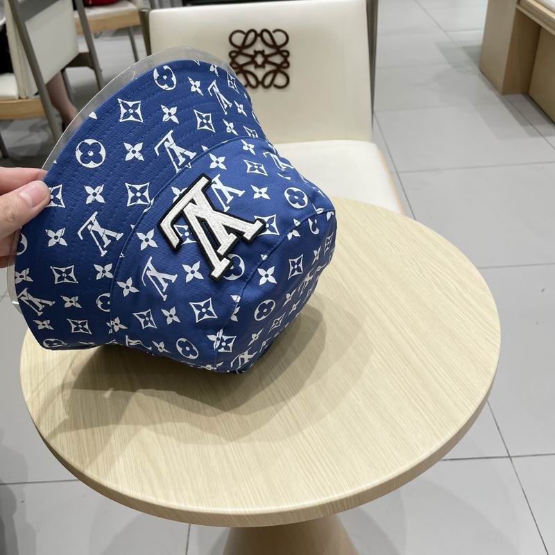 LV hat (409)